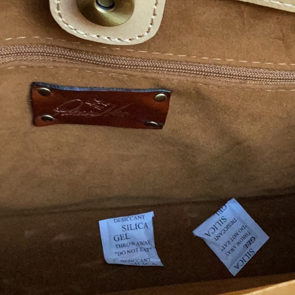 Patricia Nash Maura Leather Shoulder Bag NWT - Picture 8 of 11